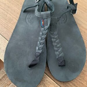 NWOT - 🌈 Rainbow ladies lt. black leather braided ankle strap sandals ~ Size L